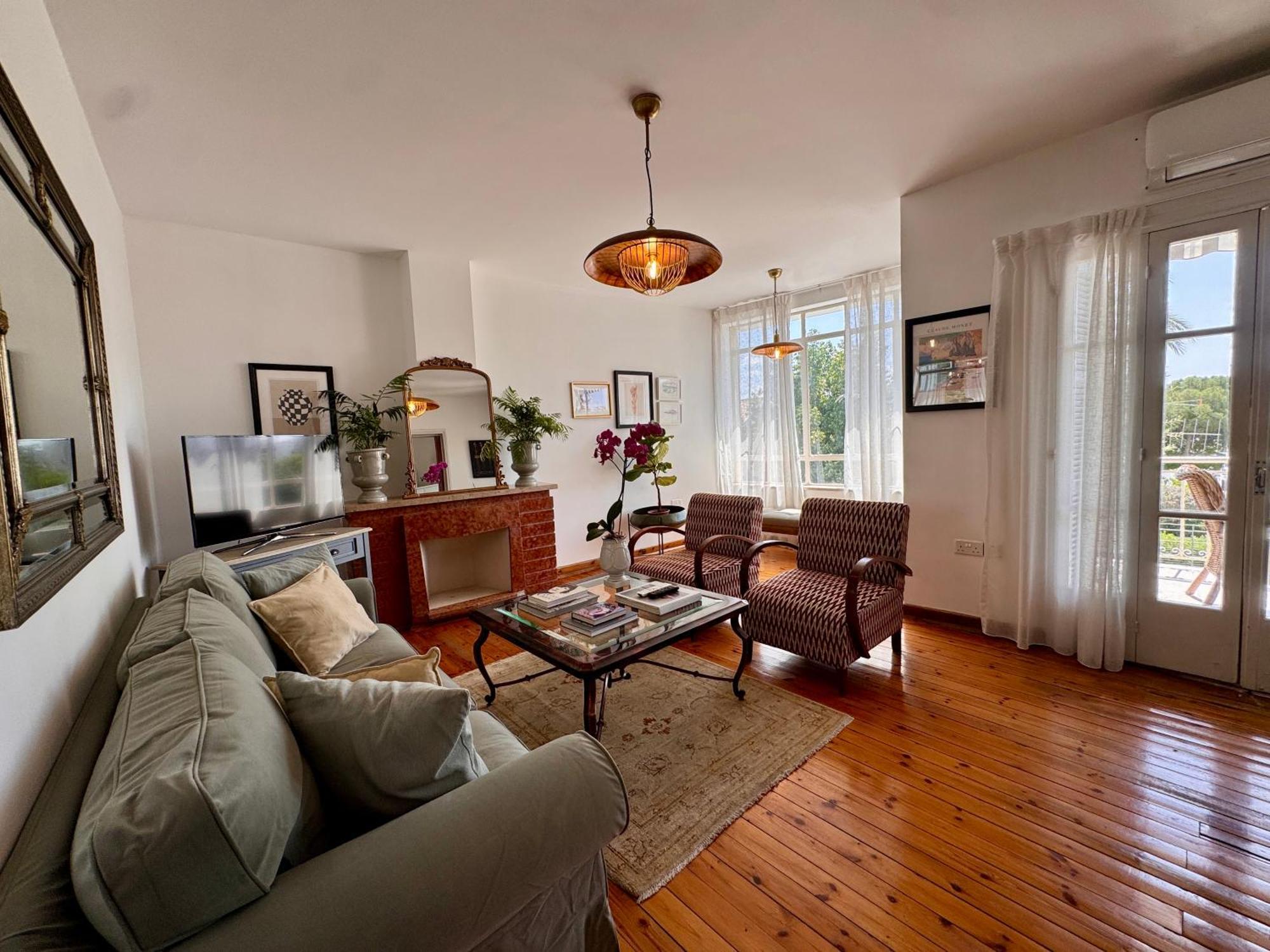 Liberty House - Central Two Bedroom Apartments Нікосія Екстер'єр фото